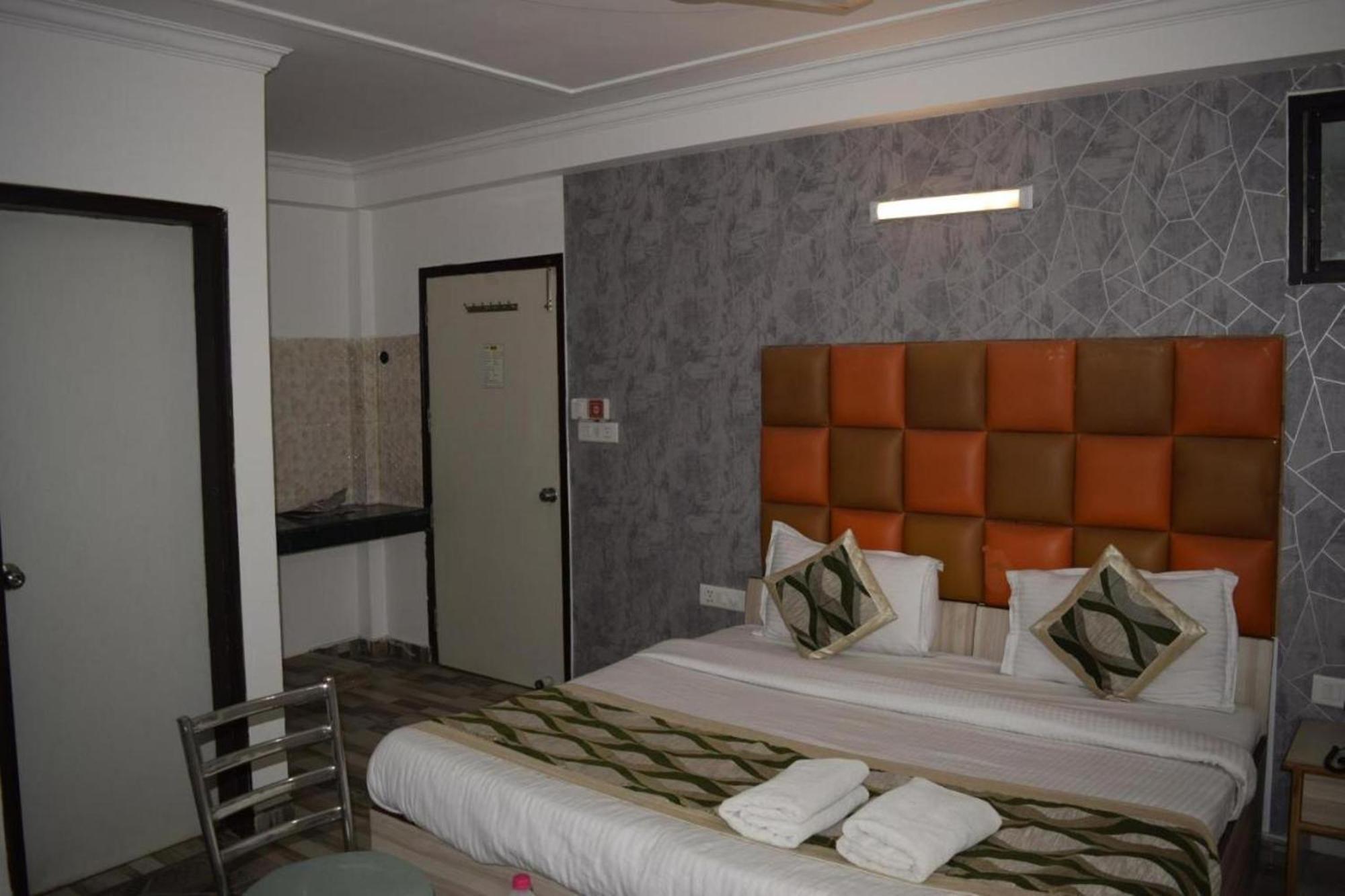 Hotel Clink New Delhi Airport Luaran gambar