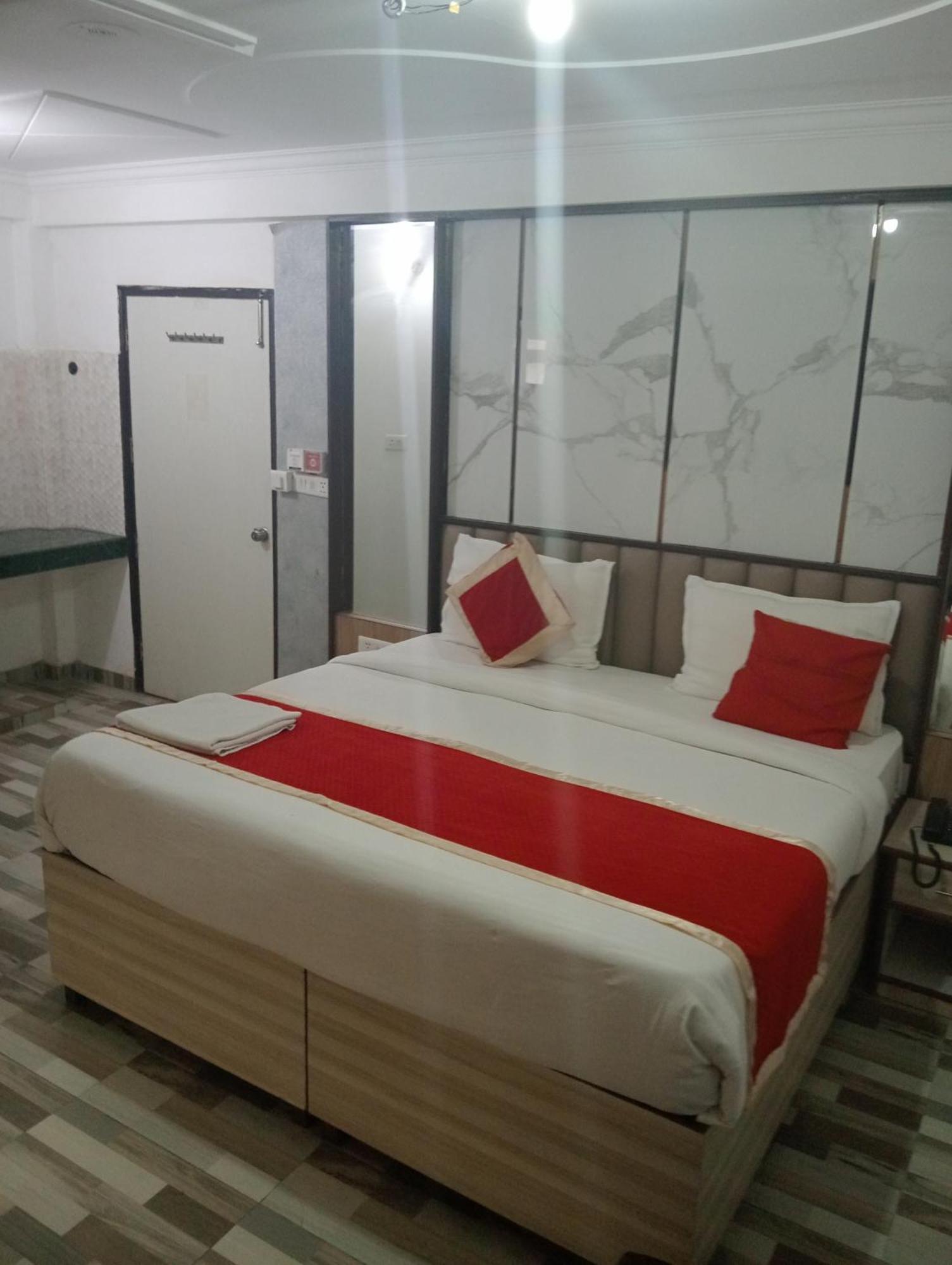 Hotel Clink New Delhi Airport Luaran gambar