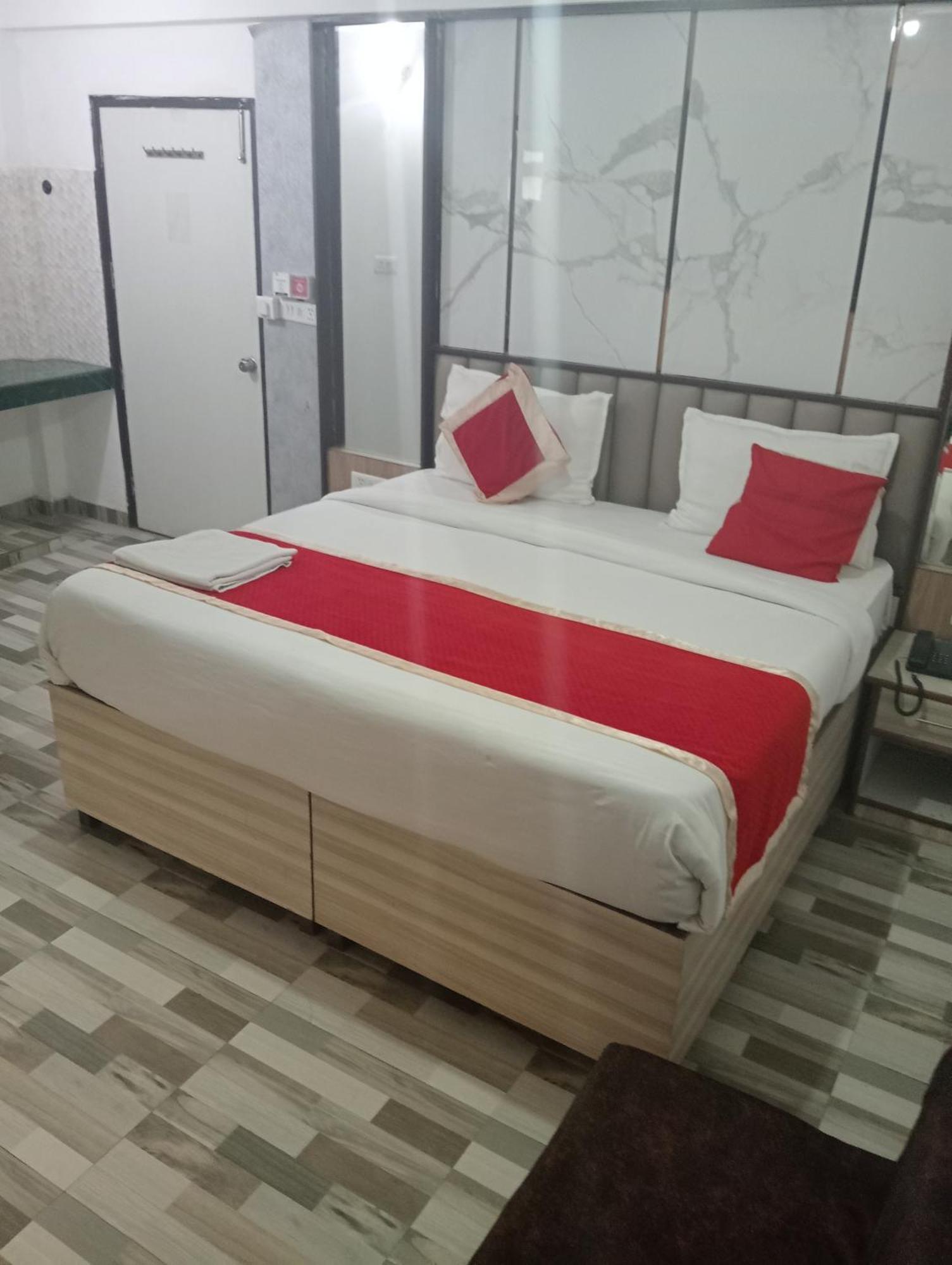 Hotel Clink New Delhi Airport Luaran gambar