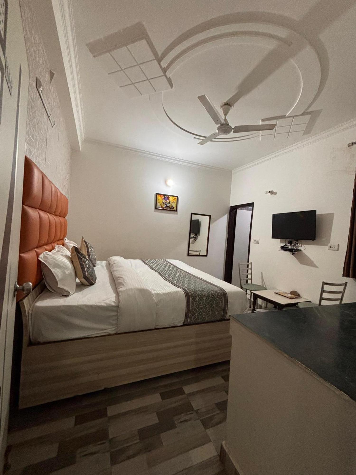Hotel Clink New Delhi Airport Luaran gambar